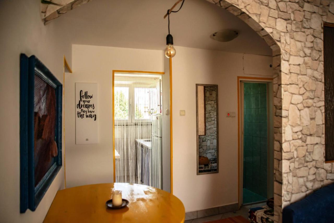 Appartement Urban Oaza à Pula Extérieur photo